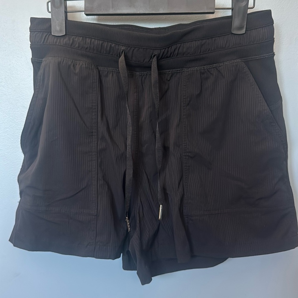 Lululemon women’s shorts